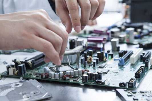 How to Choose the Right Electronics for Your Business?
