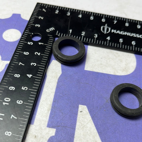 RUBBER O-RING 2CM