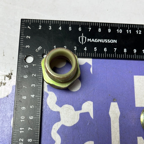 Brass Push-to connect fitting