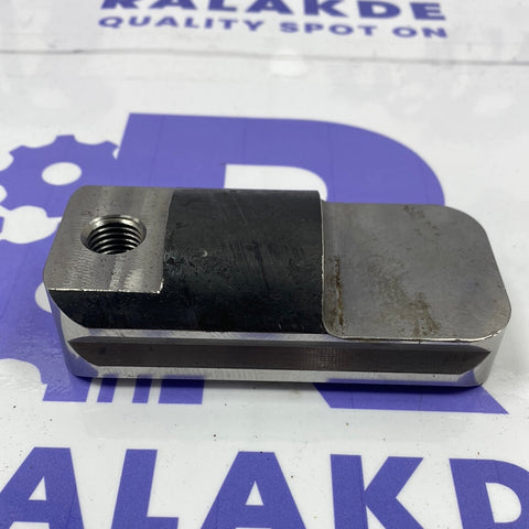 BDE CYLINDER ROD END