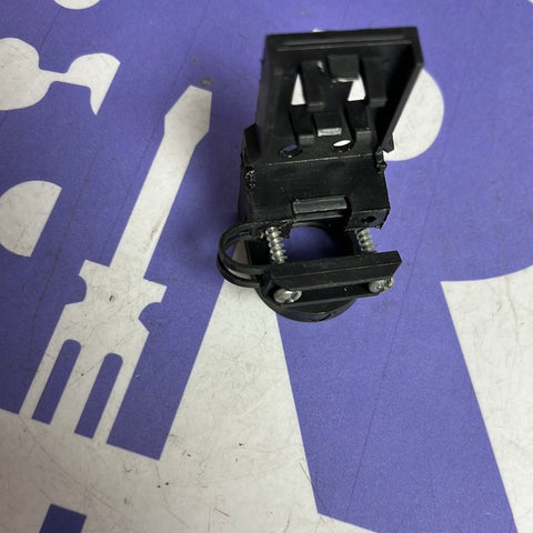 BLACK PLASTIC BRACKET H7