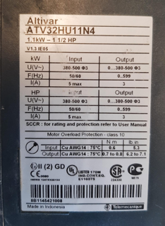 SCHNEIDER ELECTRIC ATV32HU11N4