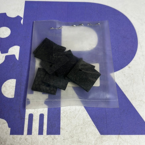 BLACK SMALL RUBBER SQUARE