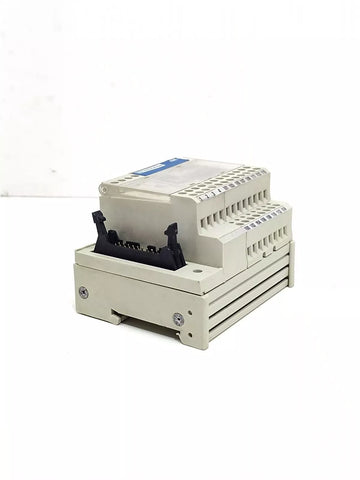 SCHNEIDER ELECTRIC ABE7H16R50