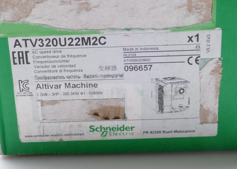 Schneider Electric ATV320U22M2C