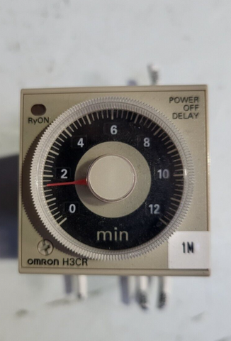 Omron H3CR-H8L