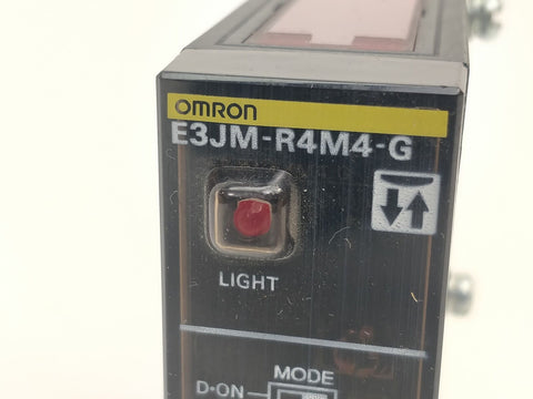 OMRON E3JM-R4M4-G