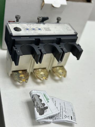 Schneider Electric LV432080