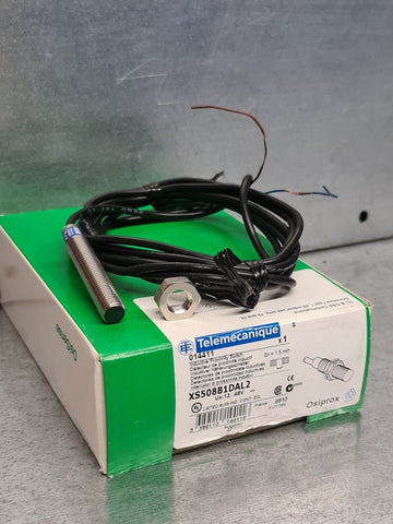 SCHNEIDER ELECTRIC XS508B1DAL2