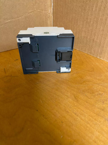 SCHNEIDER ELECTRIC SR2E121FU