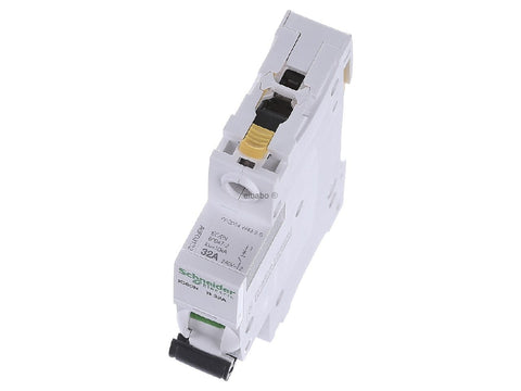 SCHNEIDER ELECTRIC A9F03132