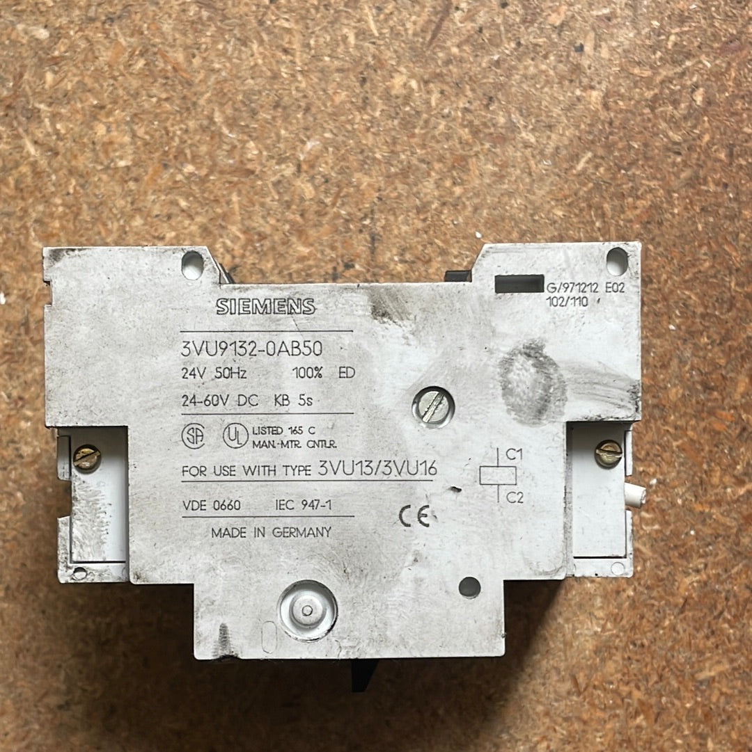 Siemens 3VU9132-OAB50 TYPE-3VU13/3VU16 