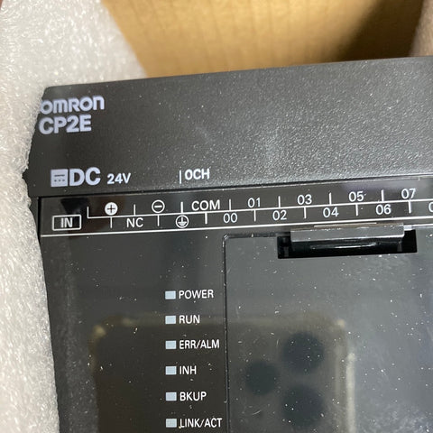 OMRON CP2E-N20DT-D