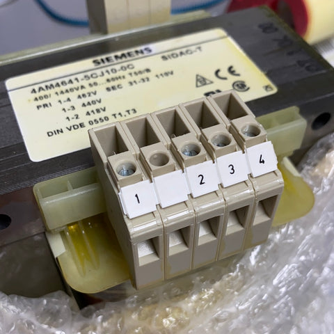 SIEMENS 4AM4641-8BE40-0C TRANSFORMER, .4/1.44 KVA 50-60HZ