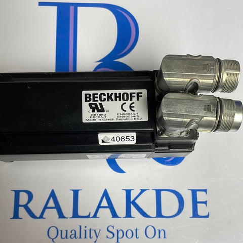 BECKHOFF  AM3033-0C00-0000