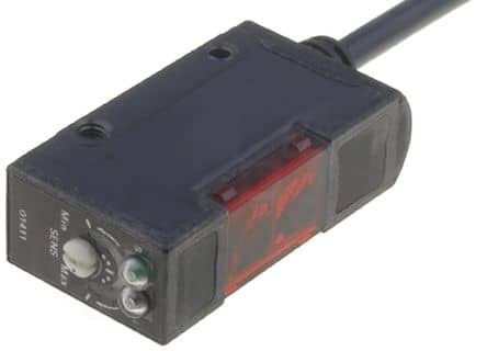 E3S-AD81 Omron Diffuse Photoelectric Sensor Repair Service-0